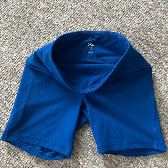 XS Mid rise blue DSG Women’s shorts - Picture 2 of 5